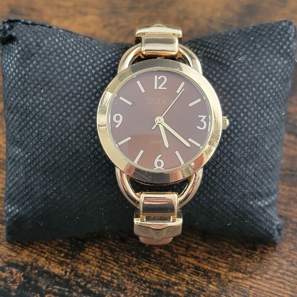 Vintage Watches Studio Time Ladies Gold Quartz Watch with Burgundy Dial